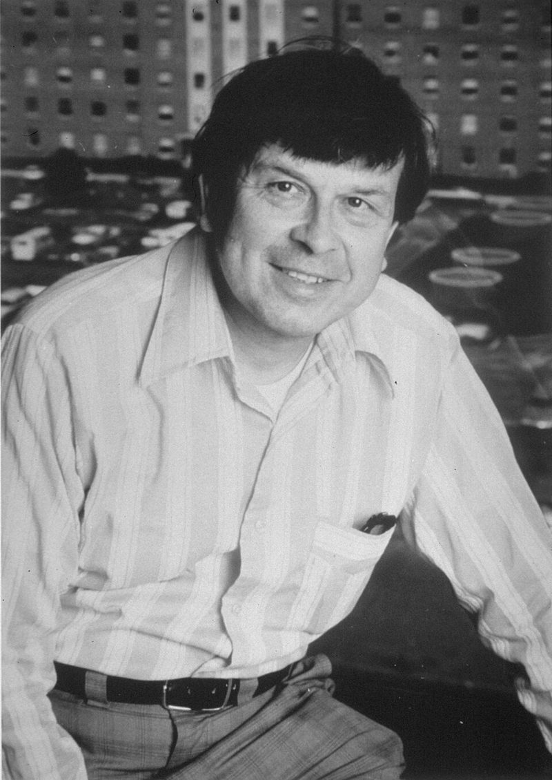 Portrait photograph of D. Carleton Gajdusek, who studied kuru among the Fore