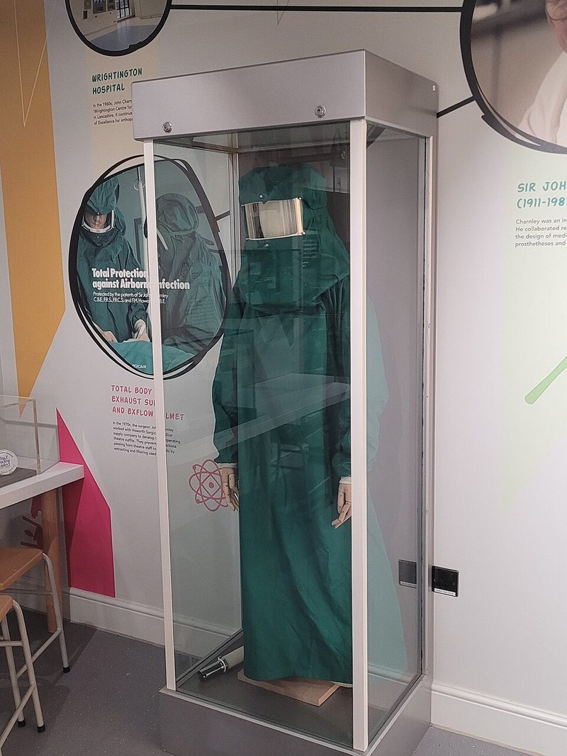 Ventilated surgical exhaust suit designed by John Charnley, Thackray Museum of Medicine